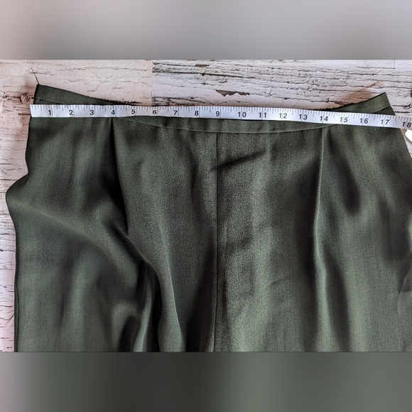 NWT Addition Elle Pleated Olive Green Pants Size 20  Made in Canada - Picture 6 of 8